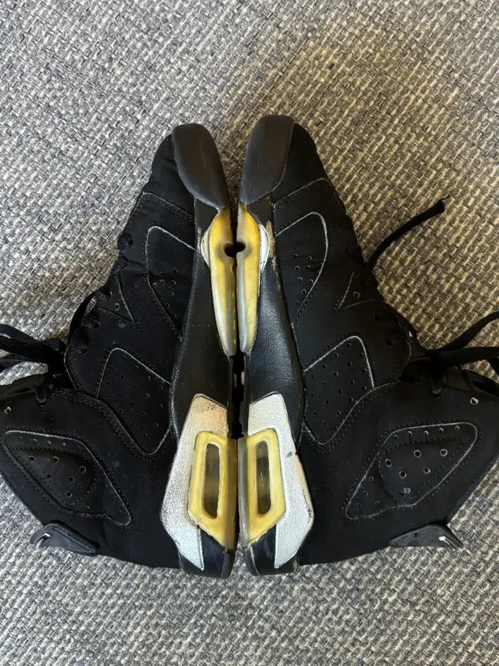 Nike Air Jordan 6 Retro GS Chrome Black Legacy Basketball Shoes | Size 4 Youth